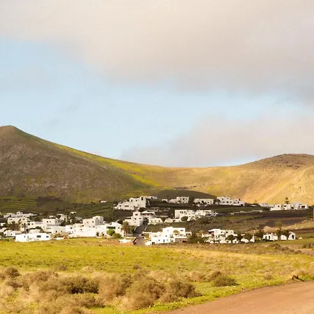 Holiday home Joya Del Jable Tao